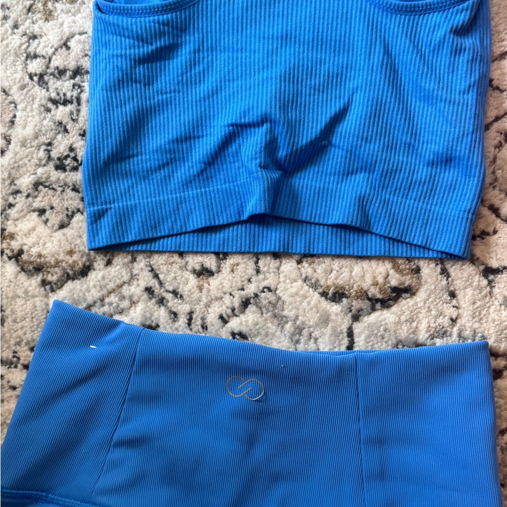Lululemon | Fabletics | CALIO - Picture 4 of 6